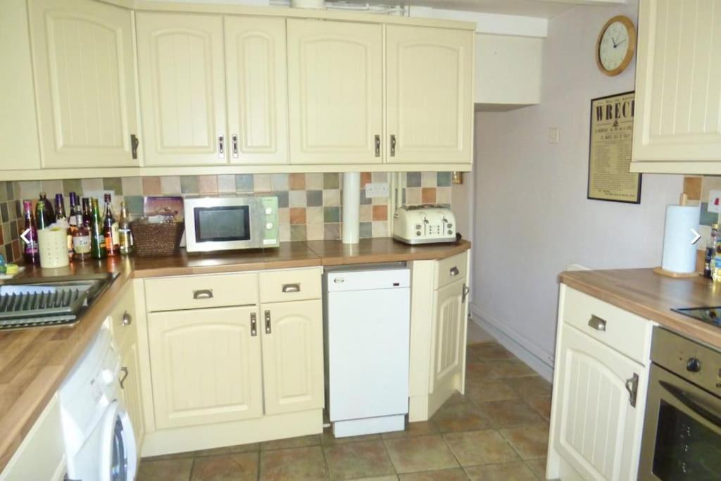 Lovely Cornish Cottage In Small Village Setting Saint Hilary  Exterior photo